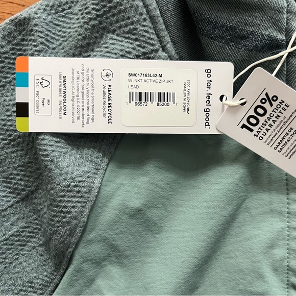 Women's Intraknit™ Active Full Zip Jacket NWT size medium - Picture 6 of 8